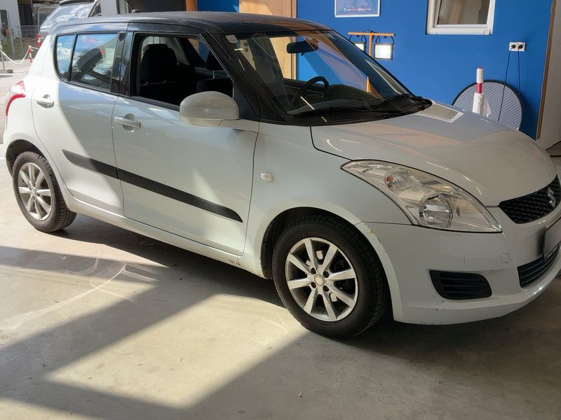 Suzuki Swift 1.2 GL Special 2012 – снимка 12