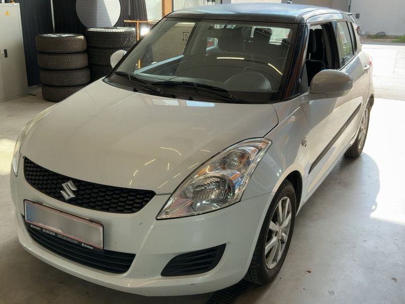 Suzuki Swift 1.2 GL Special 2012 – снимка 1