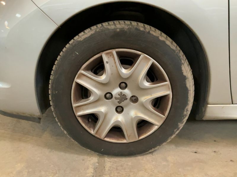 Peugeot 207 1.4 HDi Tendance 2011 – снимка 3