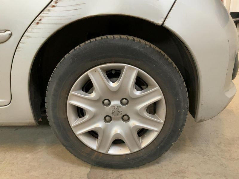 Peugeot 207 1.4 HDi Tendance 2011 – снимка 5