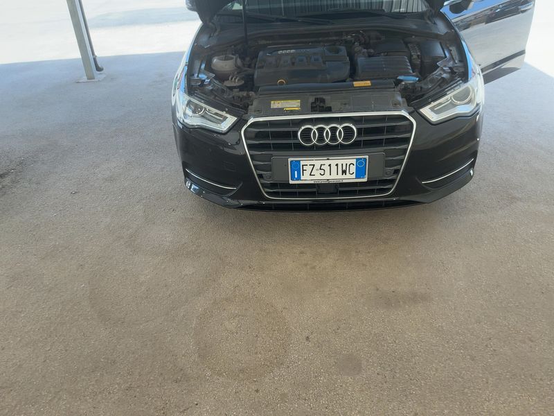 Audi A3 Sportback 1.6 TDI Ambiente 2016 – снимка на щета