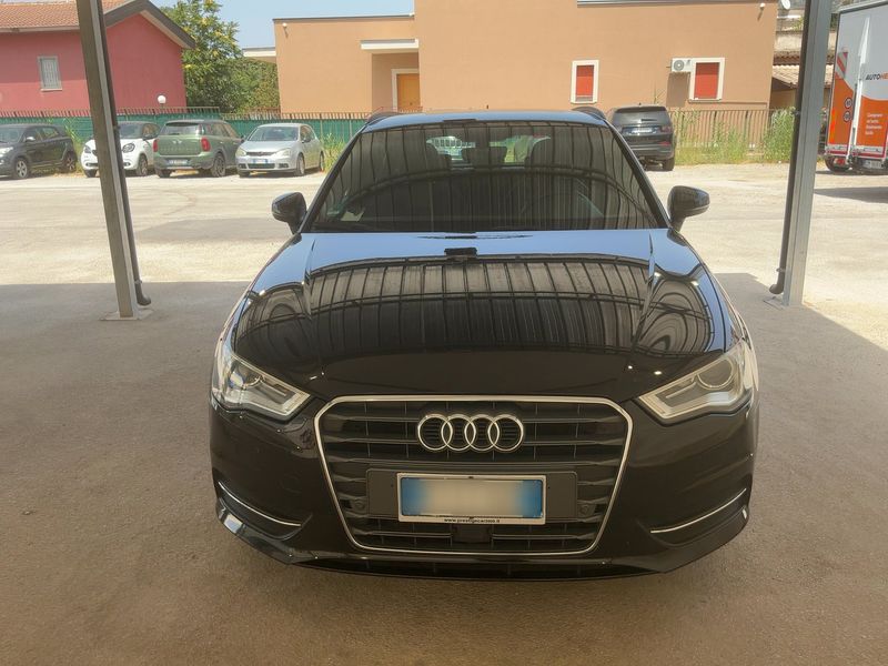Audi A3 Sportback 1.6 TDI Ambiente 2016 – снимка на щета
