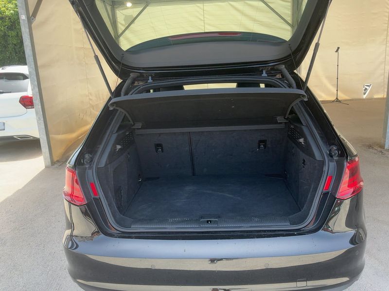 Audi A3 Sportback 1.6 TDI Ambiente 2016 – снимка 10