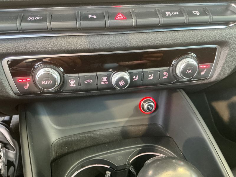 Audi A3 Sportback 1.6 TDI Ambiente 2016 – снимка на щета