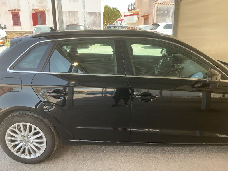 Audi A3 Sportback 1.6 TDI Ambiente 2016 – снимка на щета