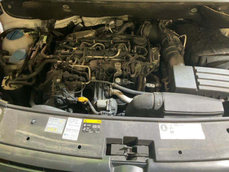 Volkswagen Caddy 2.0 TDI Edition30 2014 – снимка 23