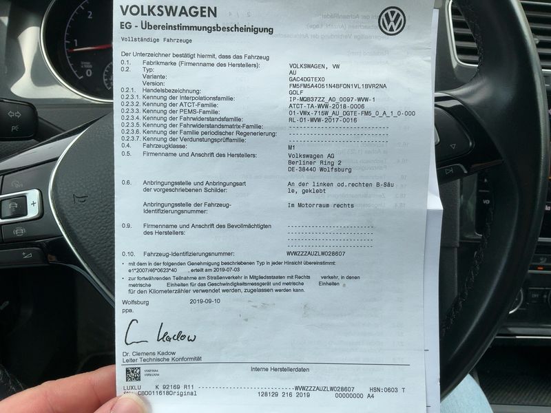Volkswagen Golf VII 1.6 TDI Comfortline BlueMotion Tech 2019 – снимка 21