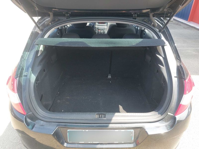 Citroen C4 1.6 HDi Confort 2013 – снимка 9