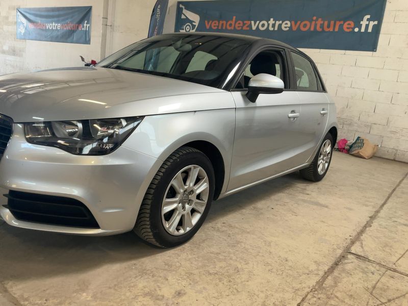 Audi A1 Sportback 1.6 TDI Attraction 2013 – снимка 2