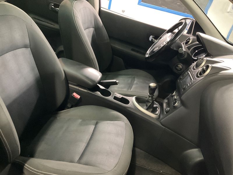 Nissan Qashqai 1.6 dCi Acenta 2012 – снимка 3