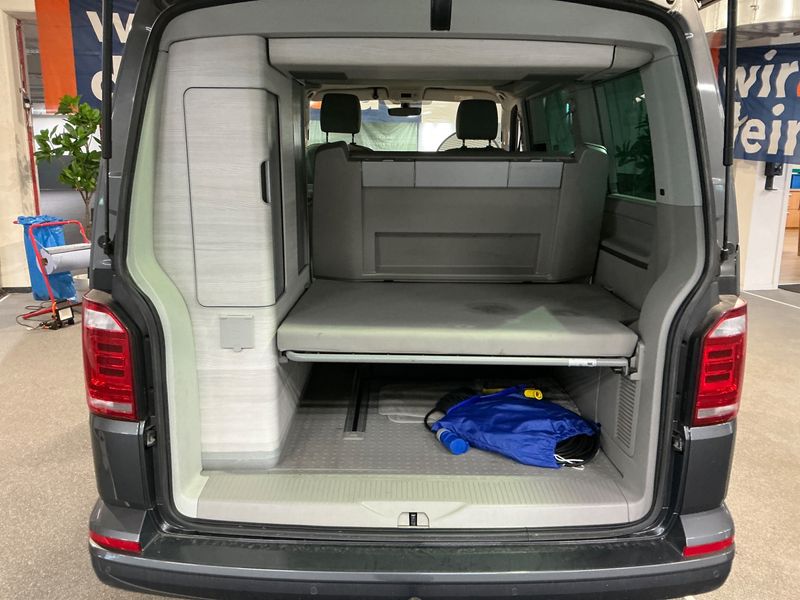 Volkswagen T6 California 2.0 TDI Coast 2017 – снимка 24