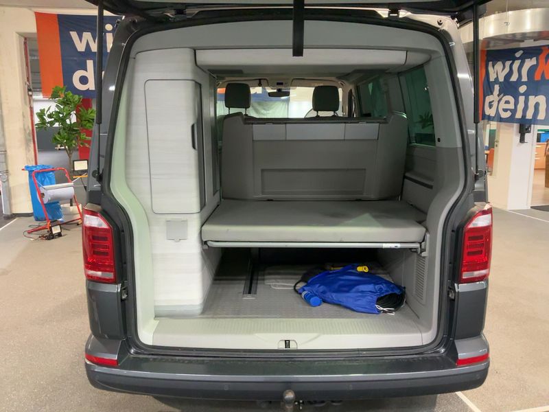 Volkswagen T6 California 2.0 TDI Coast 2017 – снимка 15