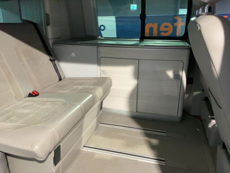 Volkswagen T6 California 2.0 TDI Coast 2017 – снимка 19