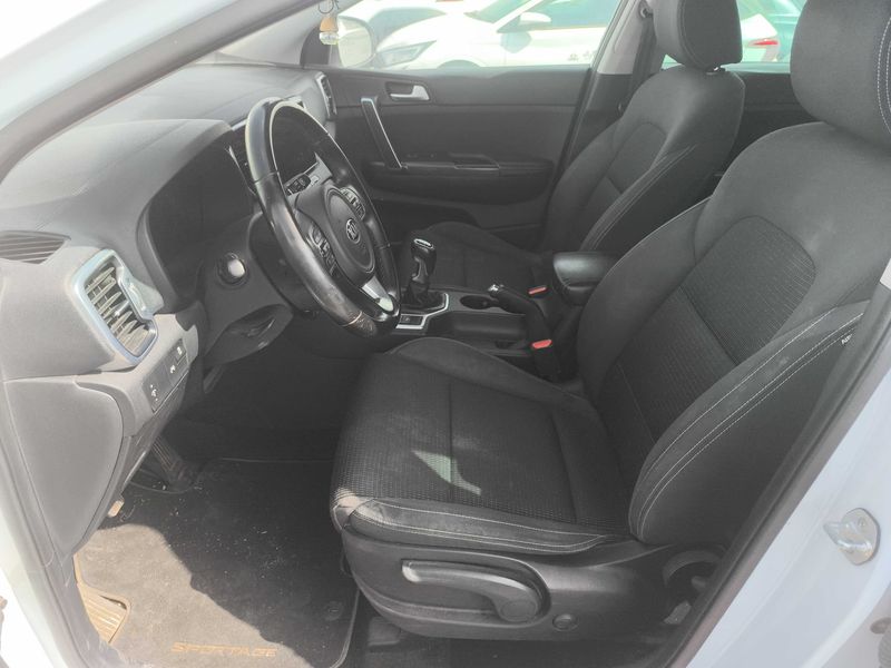 Kia Sportage 1.7 CRDi Drive 2WD 2017 – снимка 18