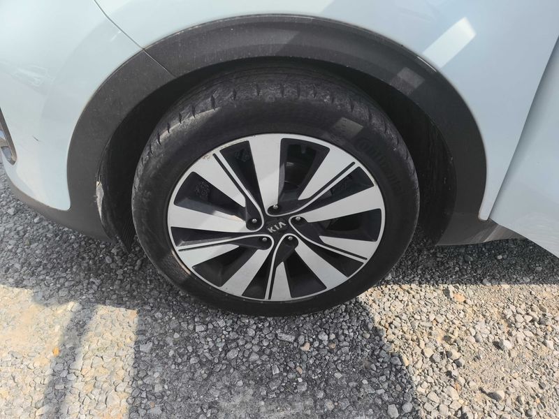 Kia Sportage 1.7 CRDi Drive 2WD 2017 – снимка 15