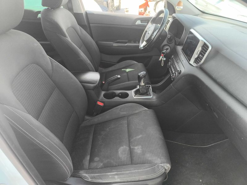 Kia Sportage 1.7 CRDi Drive 2WD 2017 – снимка 10
