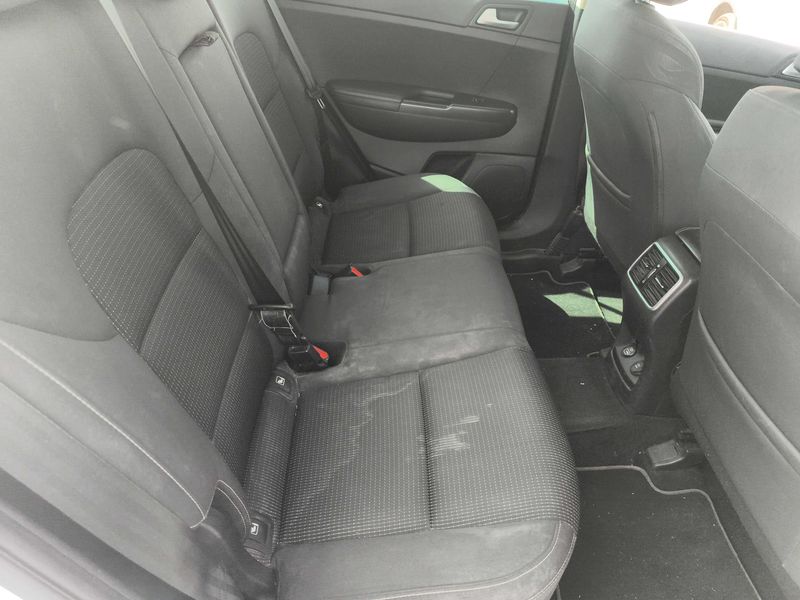 Kia Sportage 1.7 CRDi Drive 2WD 2017 – снимка 13