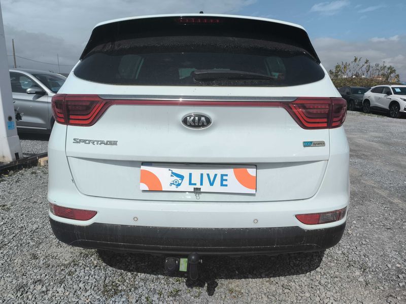 Kia Sportage 1.7 CRDi Drive 2WD 2017 – снимка 4