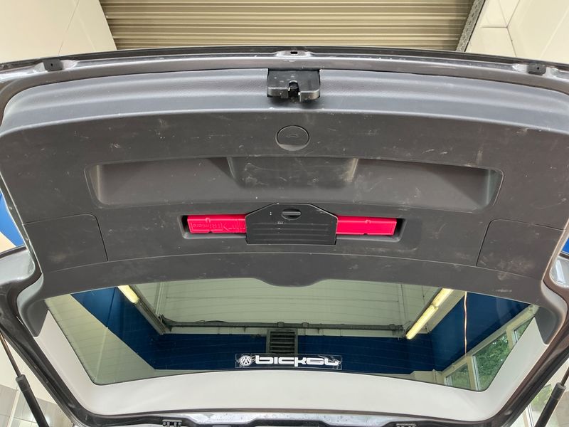 Volkswagen Touran 1.6 TDI Comfortline BlueMotion Tech 2010 – снимка 28