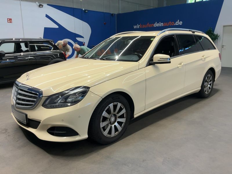 Mercedes-Benz E-Klasse E 220 CDI T BlueTEC 2015 – снимка 1