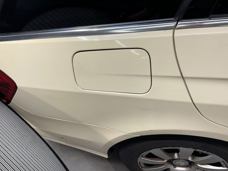 Mercedes-Benz E-Klasse E 220 CDI T BlueTEC 2015 – снимка 22