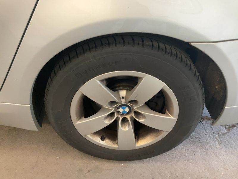 BMW 5er 520d 2010 – снимка 17