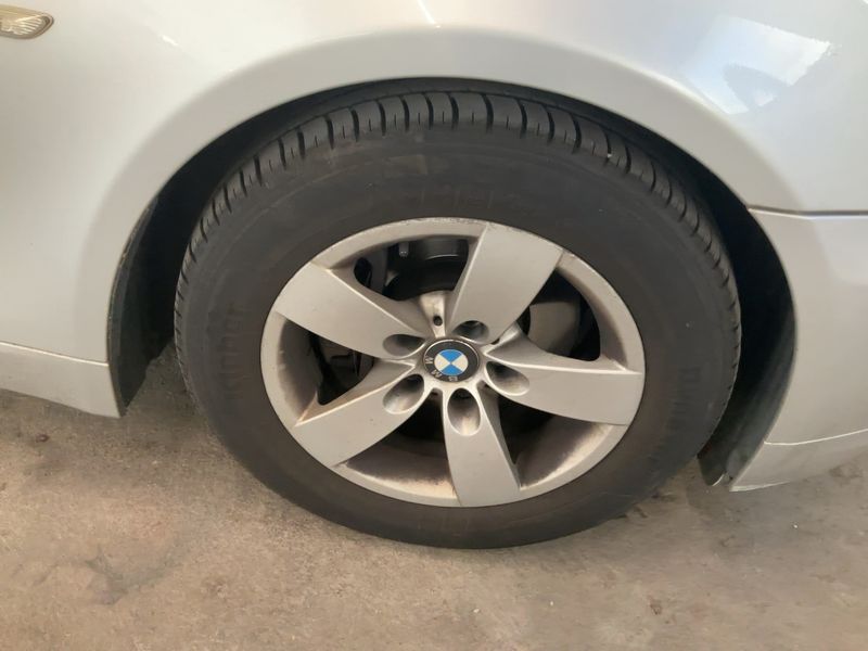 BMW 5er 520d 2010 – снимка 19