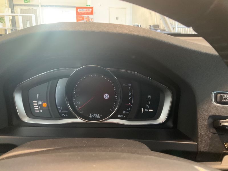 Volvo V60 Cross Country 2.4 D4 Summum AWD 2016 – снимка 19
