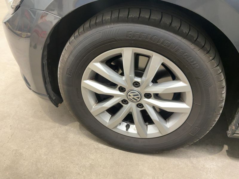 Volkswagen Passat 2.0 TDI Comfortline 4Motion BlueMotion Tech 2015 – снимка 3