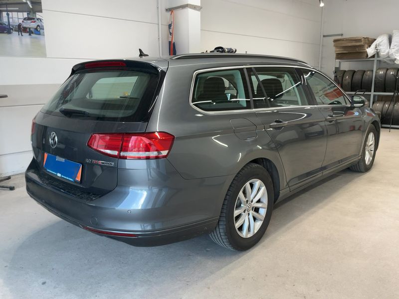 Volkswagen Passat 2.0 TDI Comfortline 4Motion BlueMotion Tech 2015 – снимка 8
