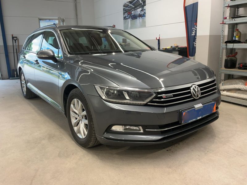 Volkswagen Passat 2.0 TDI Comfortline 4Motion BlueMotion Tech 2015 – снимка 12