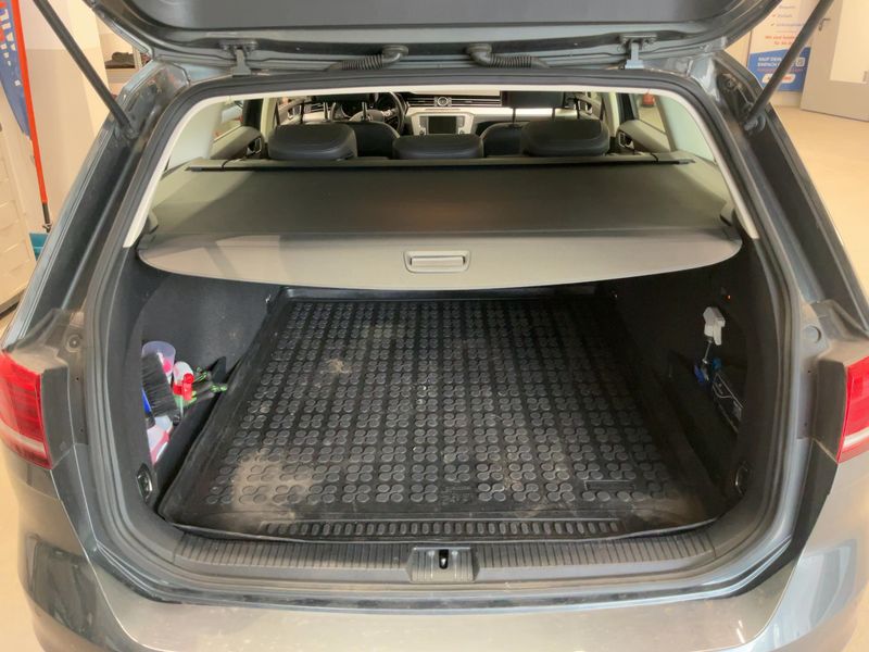 Volkswagen Passat 2.0 TDI Comfortline 4Motion BlueMotion Tech 2015 – снимка 15