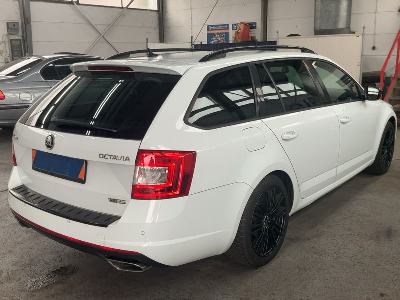 Skoda Octavia 2.0 TDI RS 2016 – снимка 8