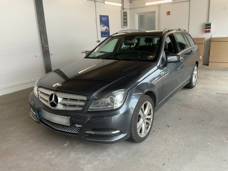Mercedes-Benz C-Klasse C 220 CDI T BlueEfficiency Avantgarde 2012 – снимка 1