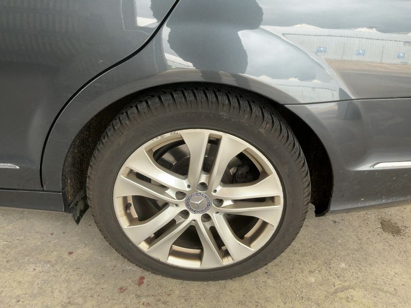Mercedes-Benz C-Klasse C 220 CDI T BlueEfficiency Avantgarde 2012 – снимка 5