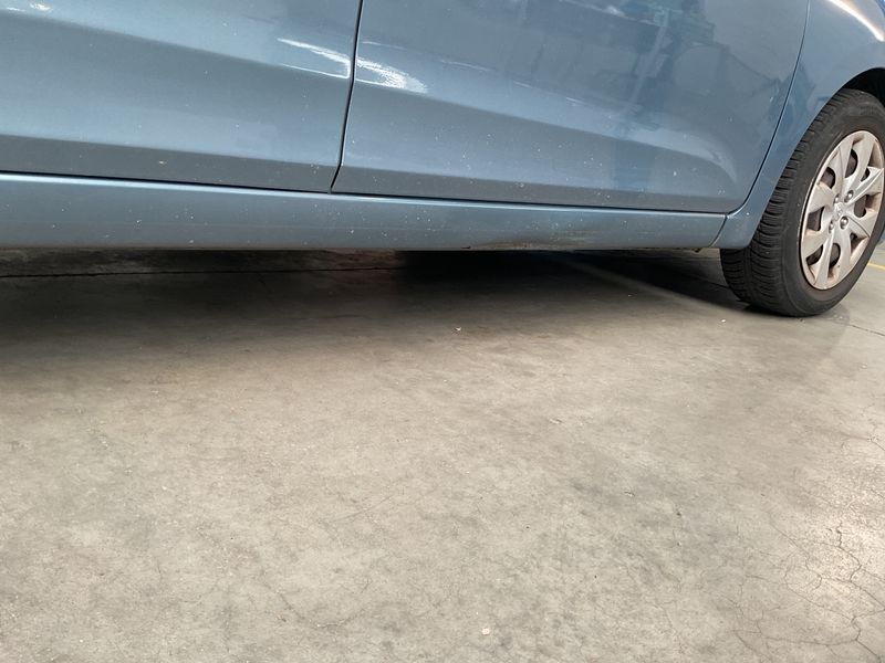 Hyundai i20 1.2 Classic blue 2017 – снимка 22