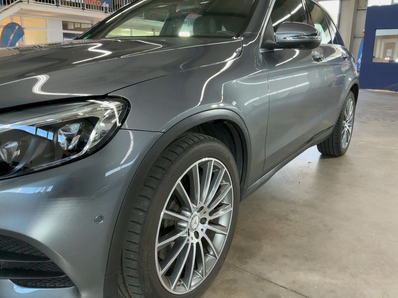 Mercedes-Benz GLC-Klasse GLC 220 4Matic AMG Line 2016 – снимка 2