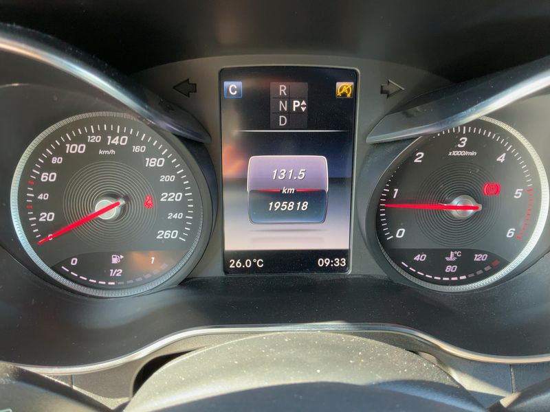 Mercedes-Benz GLC-Klasse GLC 220 4Matic AMG Line 2016 – снимка 18