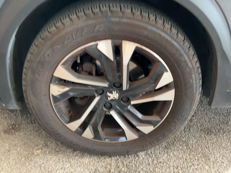 Peugeot 2008 1.2 PureTech Allure Pack 2022 – снимка 3