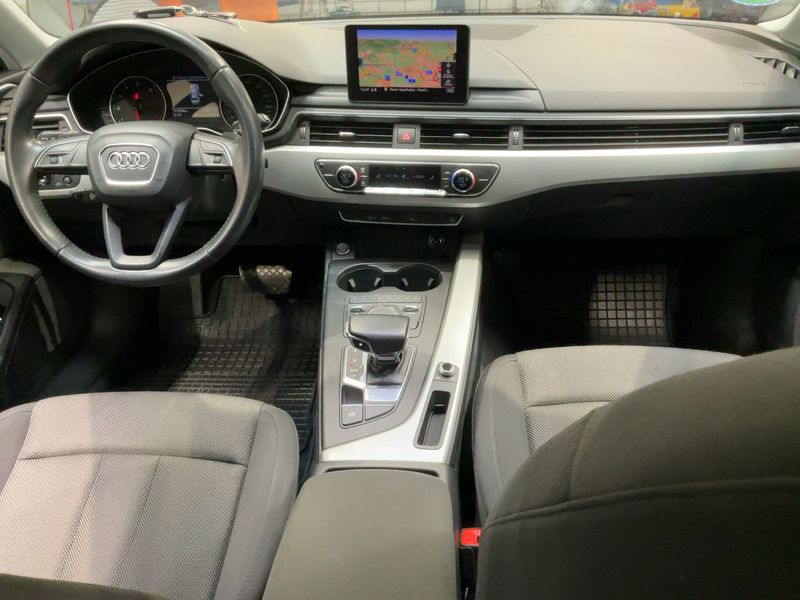 Audi A4 1.4 TFSI ACT 2017 – снимка 18