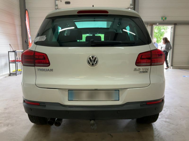 Volkswagen Tiguan 2.0 TDI Lounge BlueMotion Tech 2016 – снимка 7