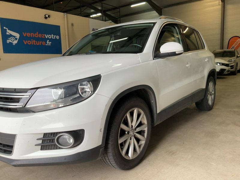 Volkswagen Tiguan 2.0 TDI Lounge BlueMotion Tech 2016 – снимка 2