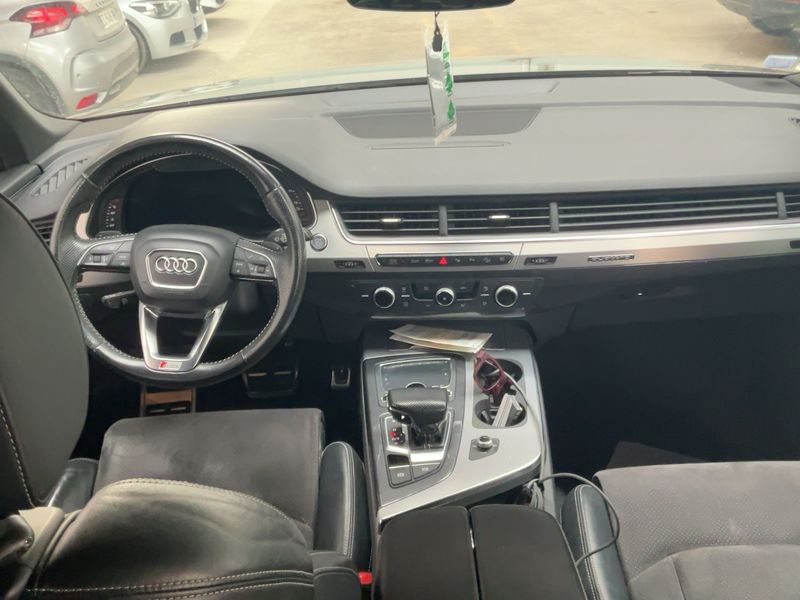 Audi Q7 45 TDI quattro S line 2019 – снимка 17