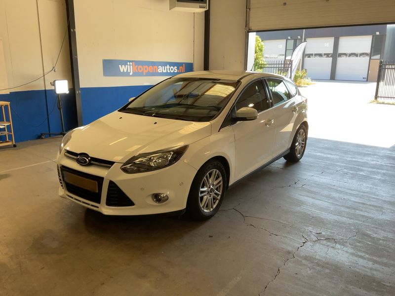 Ford Focus 1.0 EcoBoost Titanium 2014 – снимка 1