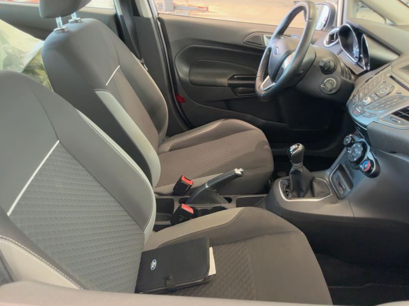 Ford Fiesta 1.5 TDCi Trend 2016 – снимка 17