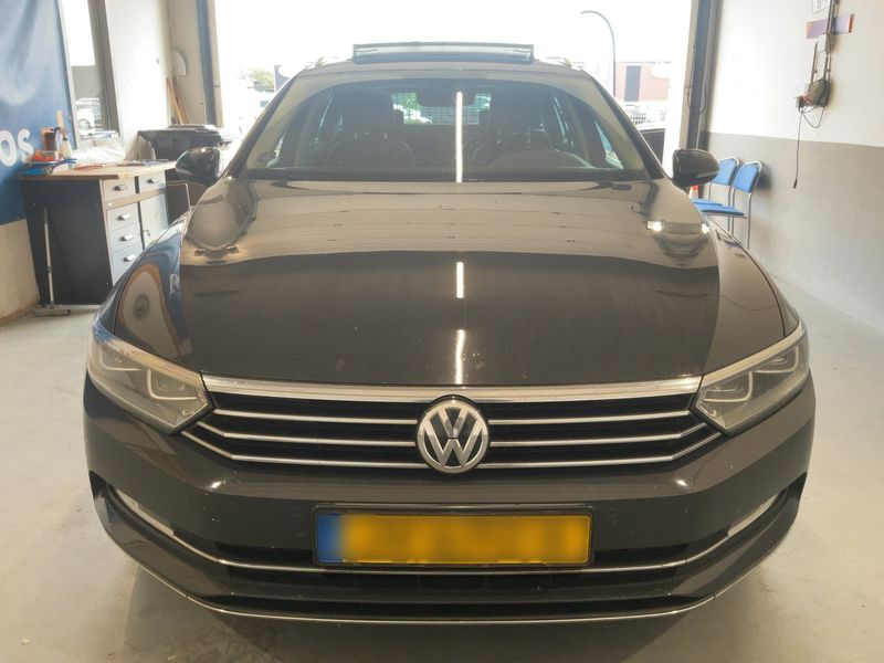 Volkswagen Passat 1.4 TSI ACT Highline BlueMotion Tech 2016 – снимка 14