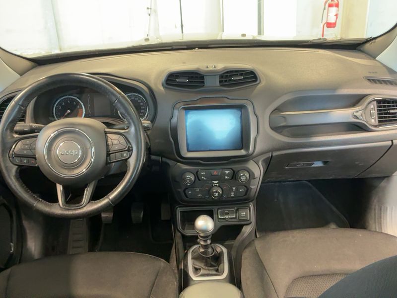 Jeep Renegade 1.0 TGDi Longitude 4x2 2019 – снимка 17