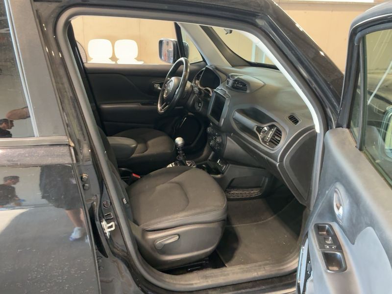 Jeep Renegade 1.0 TGDi Longitude 4x2 2019 – снимка 16
