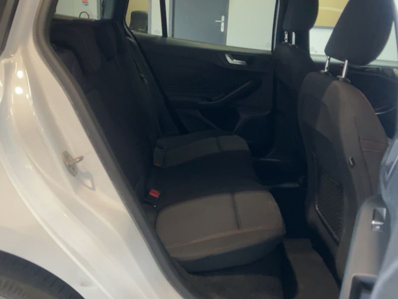Ford Focus 1.5 EcoBoost ST-Line Business 2019 – снимка 19
