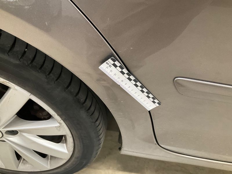 Volkswagen Golf VI Plus 2.0 TDI Highline 2010 – снимка 23